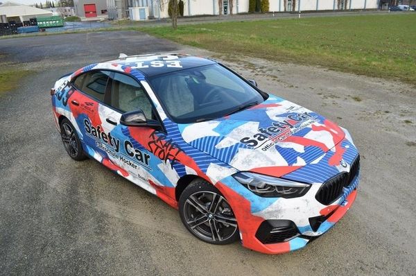Werbefolierung BMW 2er Grand Coupe